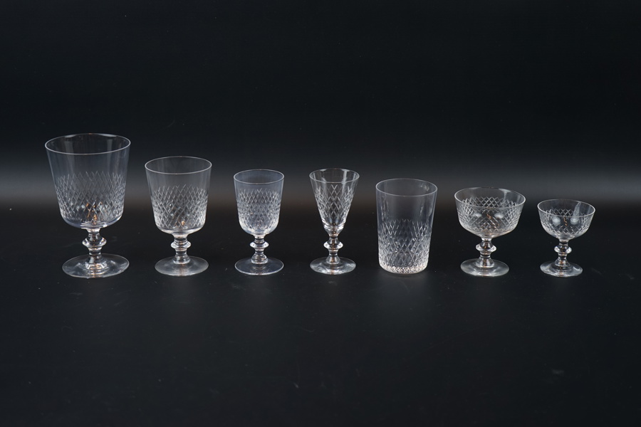 Glasservis, 69 delar, "Diamant", Kosta Boda.