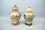 Lockurnor, 2 st, keramik, Asien.
