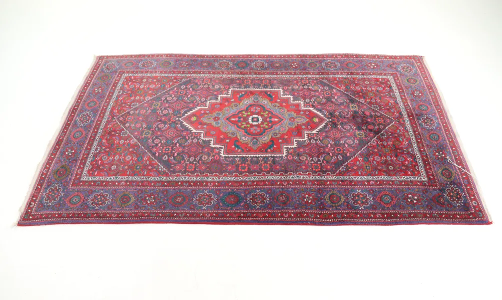 Matta, orientalisk, handknuten, ull.
