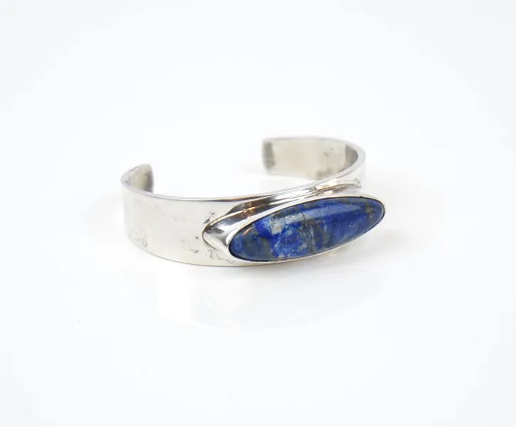 Thor Selzer, armring, sterling silver 925 med lapis lazuli, Danmark.