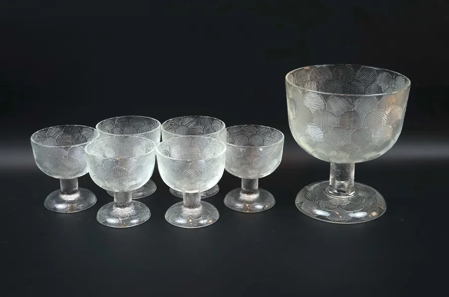 Heikki Orvola, skålar, 6+1 delar, ''Miranda'', Iittala.