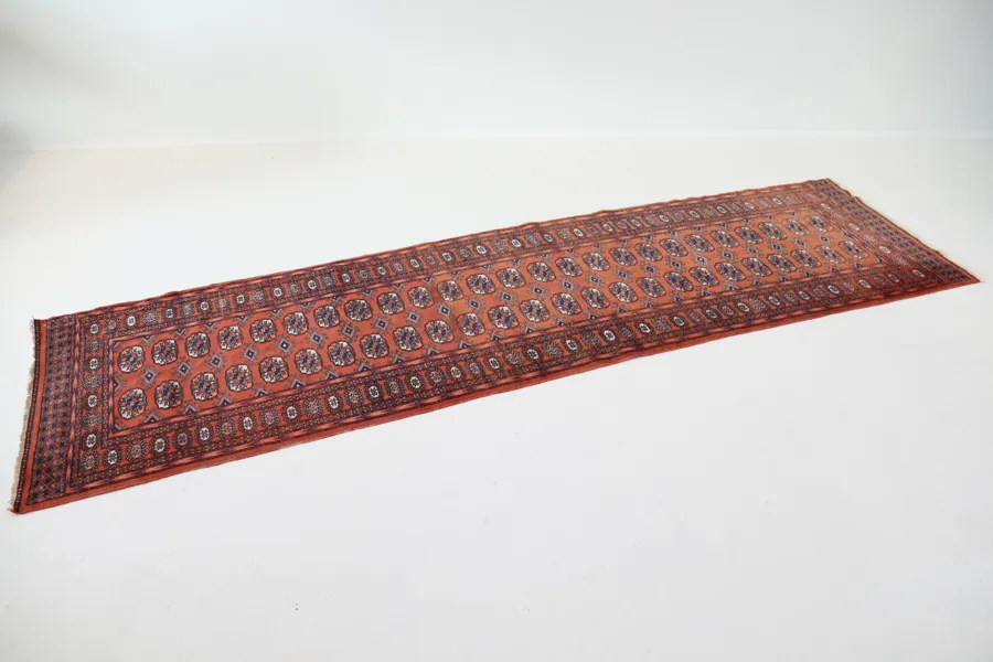 Gallerimatta, orientalisk, handknuten, ull.