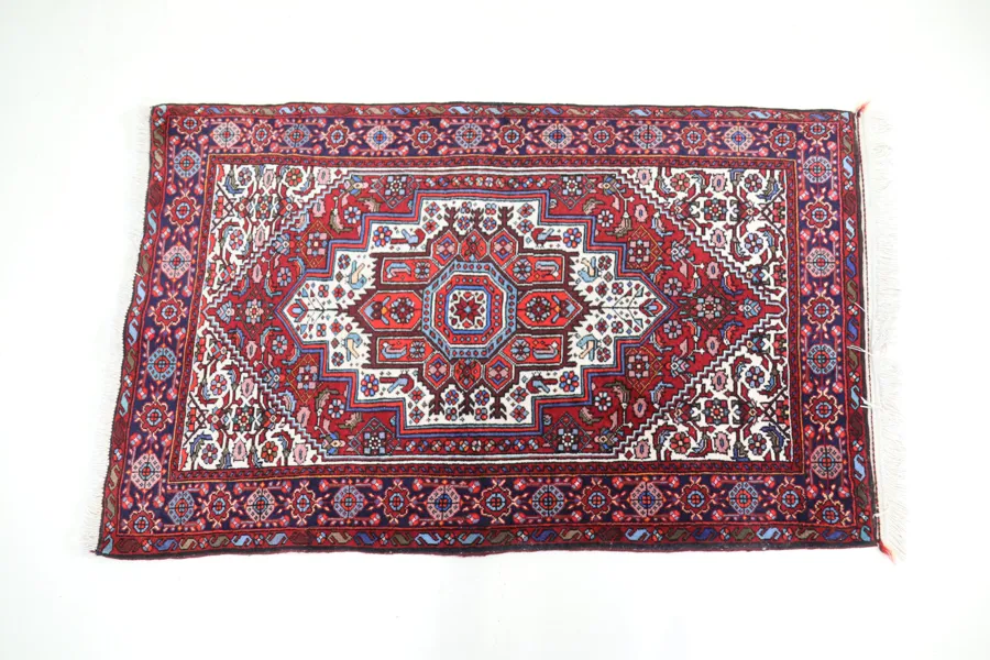 Matta, orientalisk, handknuten, ull.