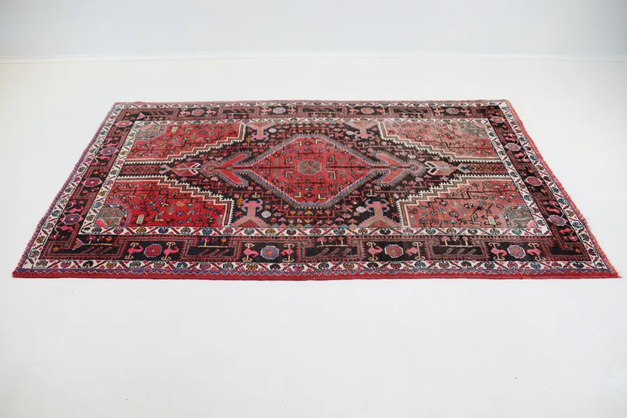 Matta, orientalisk, handknuten, ull.