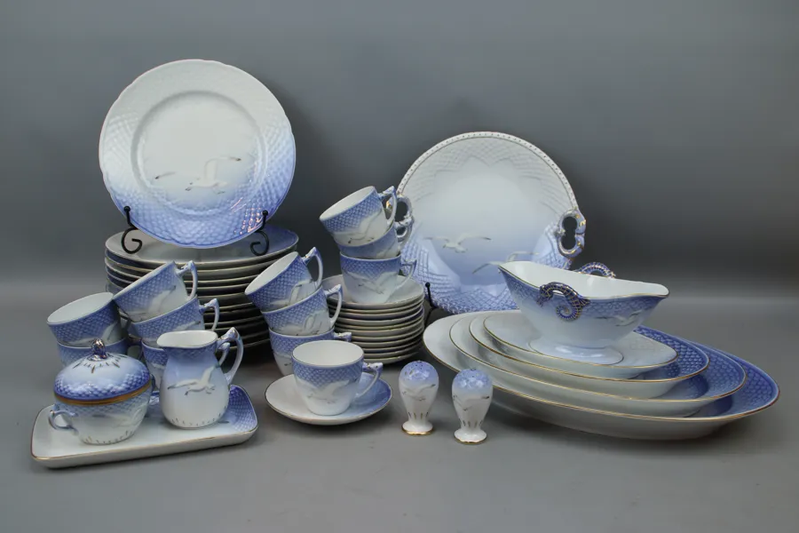 Servisdelar, 34 st, porslin, Måsen, Bing & Gröndahl.