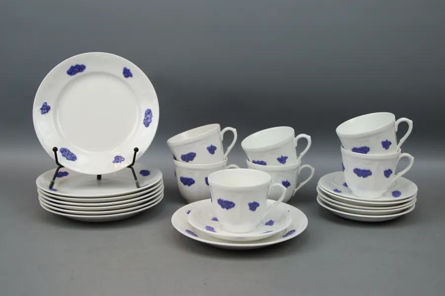 Kaffeservis, 14 delar, benporslin, Blå Blom, Gustavsberg.