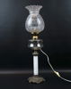 Bordsfotogenlampa, elektrifierad, glas/metall.