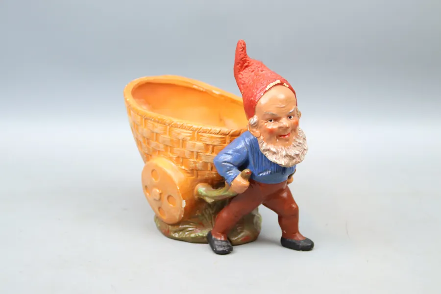Tomte, figurin/ytterfoder, keramik.