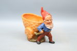 Tomte, figurin/ytterfoder, keramik.