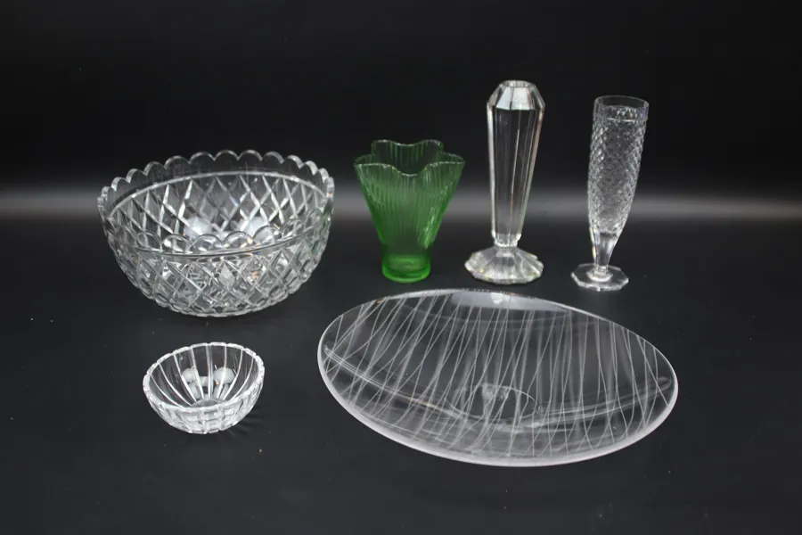 Vaser m.m, 6 delar, glas, mest Orrefors.