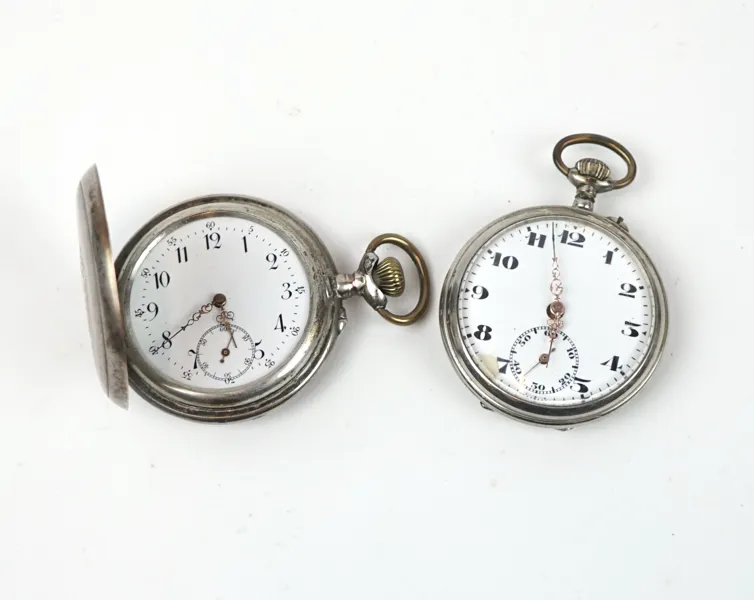 Fickur, 2 st, savonetturet i silver 800.