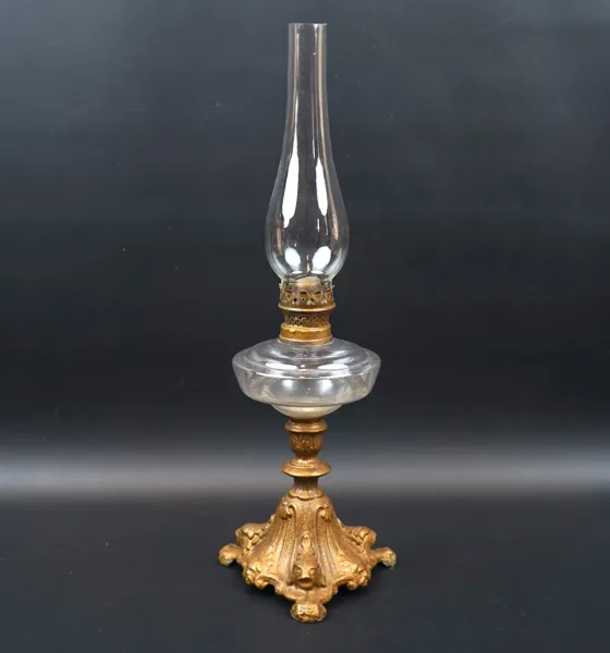 Fotogenlampa, glas/metall.