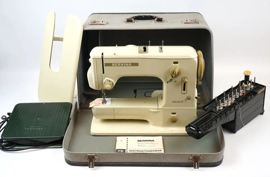 Symaskin, Bernina 530-2 Record.
