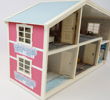 Dockhus med dockmöbler, plast, Lundby.