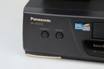 VHS-spelare, Panasonic Superdrive NV-SD230, samt 3 st högtalare, Matsui.