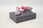 Jurgen af Rolén, "Bacon pigs", installation, trä/plast, signerad, 2004.