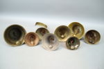 Klockor, 8 st, mässing.
