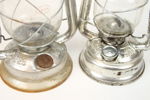 Stormlyktor, 2 st, metall/glas, Lion Brand 225 och Feuer Hand 276 Baby Special.