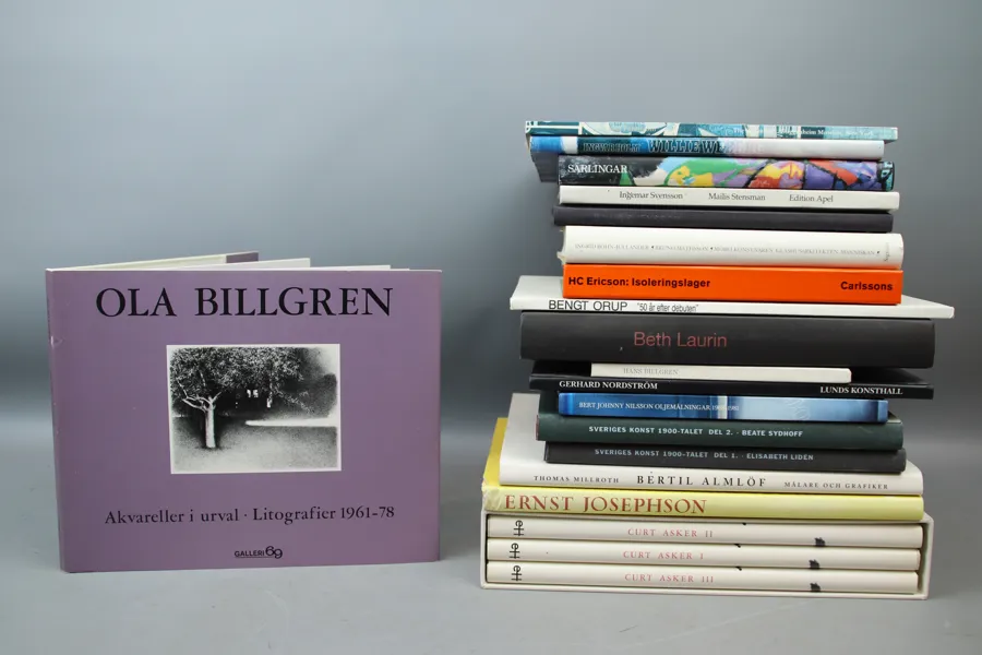Konstböcker m.m, svenska konstnärer, bl.a Ola Billgren och Gerhard Nordström.