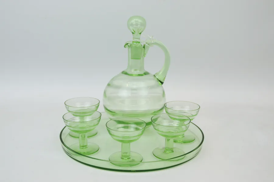 Likörservis, 7 delar, glas, Glimma Glasbruk.