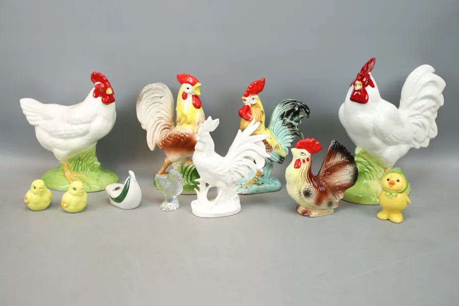 Figuriner, hönsfåglar, ett parti, keramik/glas, bl.a salt/pepparströare.