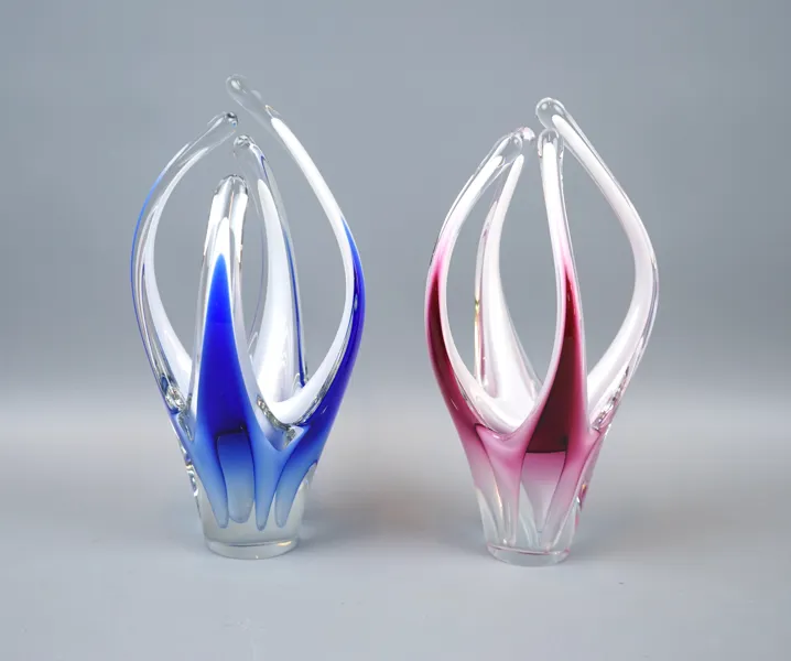 Paul Kedelv, vaser, 2 st, konstglas, ''Coquille'', Flygsfors.