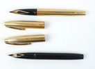 Resevoarpennor, 2 st, Sheaffer, höljen 12K guld, spetsar 14K guld.