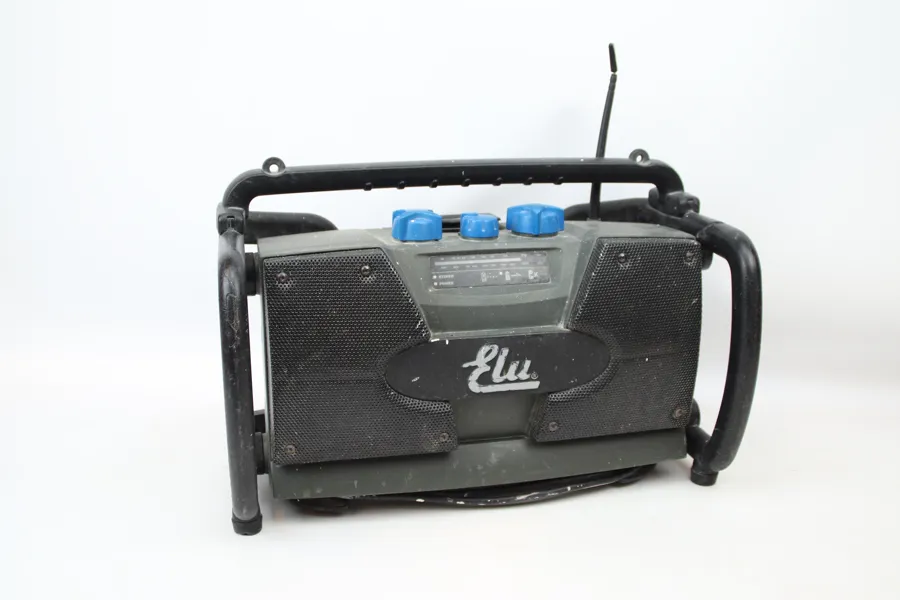 Byggradio, Elu.