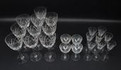 Glasservisdelar, 22 st, slipad dekor, olika modeller, bl.a Bror.