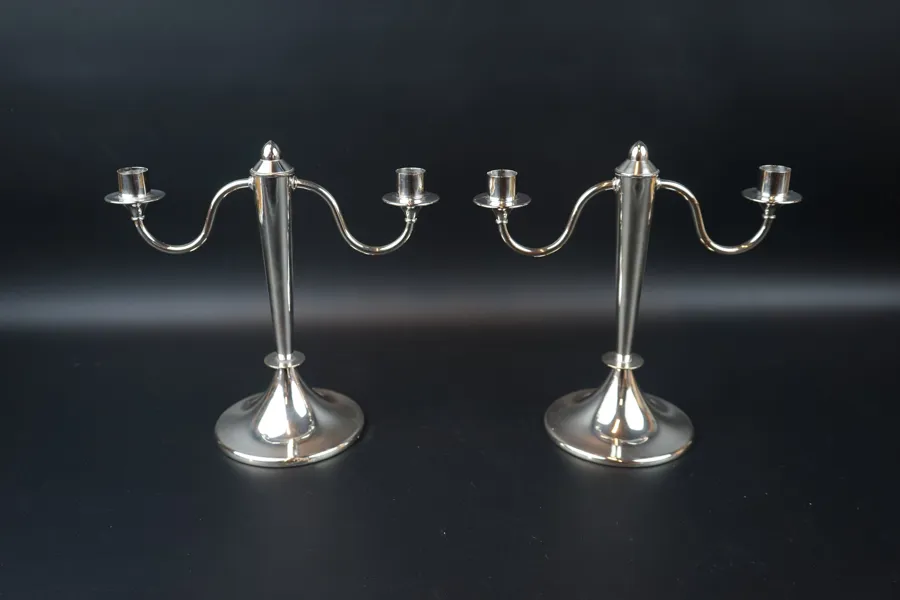 Kandelabrar, ett par, nysilver, Lagerstedt, Eskilstuna, 1900-tal.