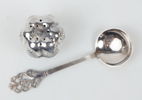 Saltströare och sockersked, silver, Mexico och Norge.