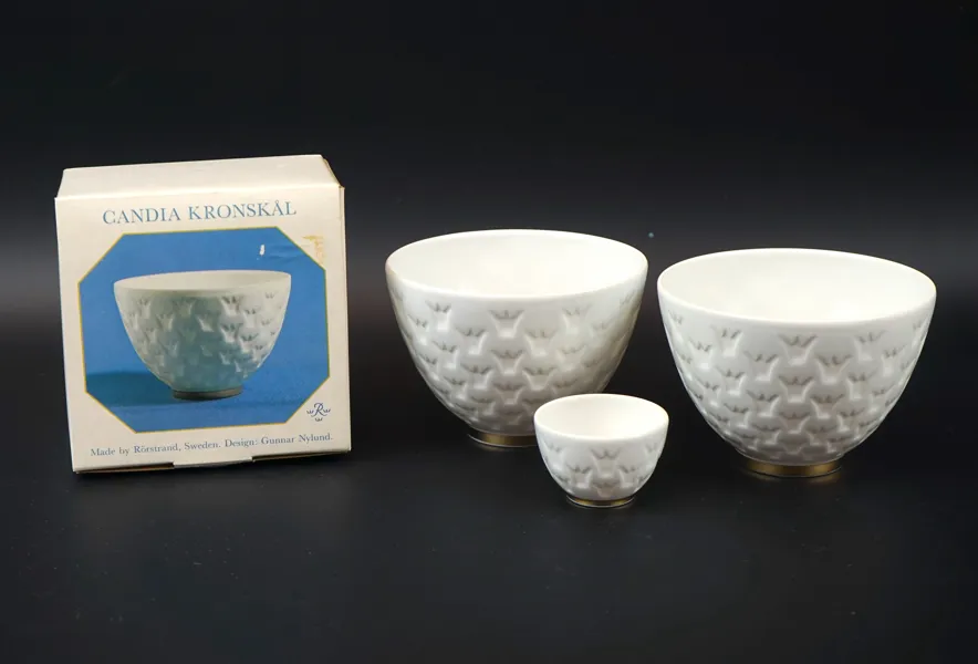 Gunnar Nylund, skålar, 3 st, fältspatporslin, ''Candia Kronskål'', Rörstrand.