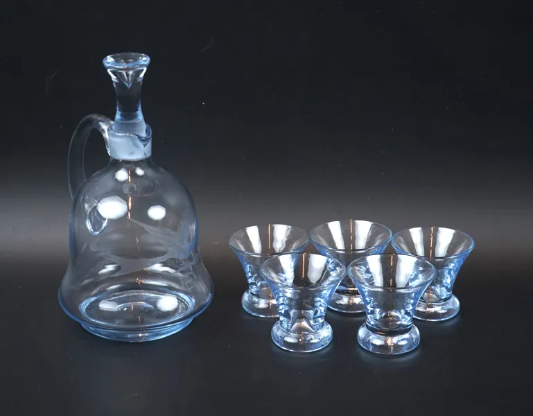 Likörglas och karaff, 6 delar.