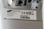 Högtalare och nätverkshubb, 4 delar, Samsung, samt kablar.