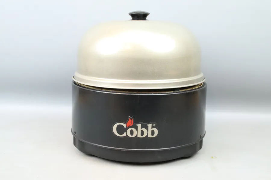 Bärbar grill, Cobb, med väska.