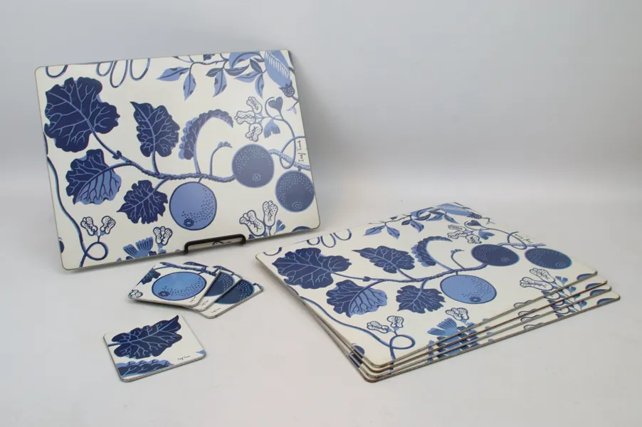 Josef Frank, "La Plata", bordstabletter och coasters, 5+4 st, Firma Svenskt Tenn.