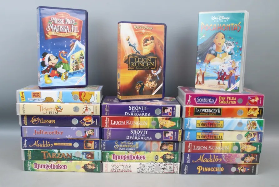 VHS-filmer, 23 st, Walt Disney, bl.a Lejonkungen och Djungelboken.