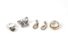 Ringar, brosch och örhänge, 5 delar, silver.