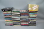 Cd-skivor, ett parti, bl.a Bob Marley och Ulf Lundell.