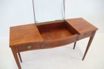 Sminkbord, mahogny, gustaviansk stil.