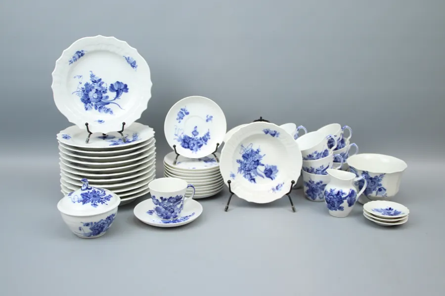 Kaffeservis, 31 delar, porslin, Blå Blomst, Royal Copenhagen.