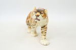 Tiger, figurin, porslin, Royal Dux.