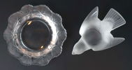 Fat och figurin, glas, Lalique, Frankrike.