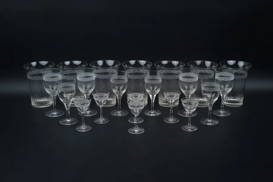 Glasservisdelar, 21 st, Solliden.