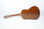 Akustisk gitarr, Yamaha G-230.