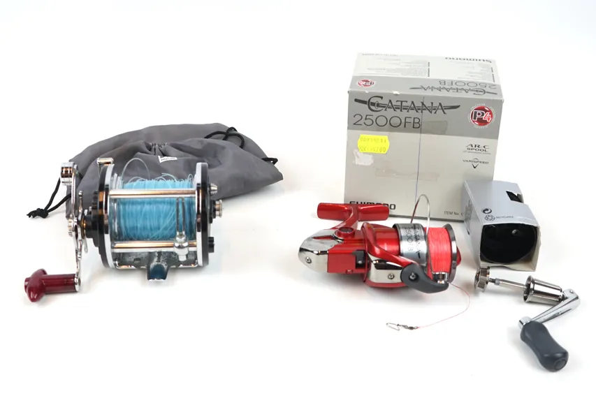 Fiskerullar, 2 st, Immec 256-P och Shimano Catana 2500FB.