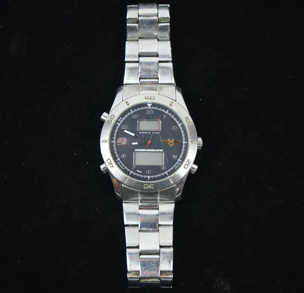 SAS World Time, ambandsur, quartz, analog/digital, stål, safirglas.