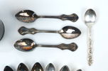 Kaffeskedar m.m, ett parti, silver.