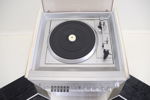 Stereosystem, F1320/90, samt ett par högtalare, Philips ST1931/12R.