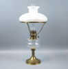 Fotogenlampa, glas/mässing.